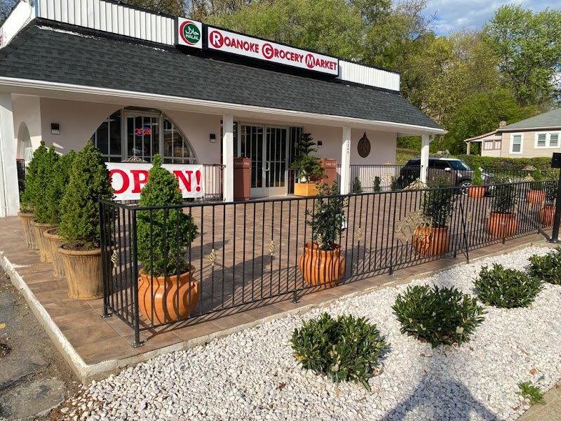 Roanoke Grocery Market