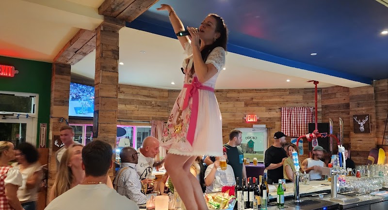 Cuckoo Clock Brauhaus Miami