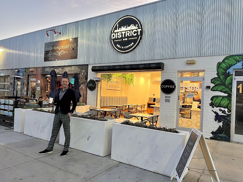 District Deli & Coffee