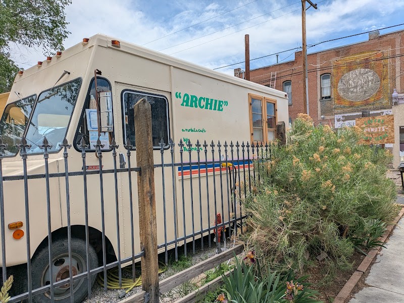 Archie: A Mobile Cafe