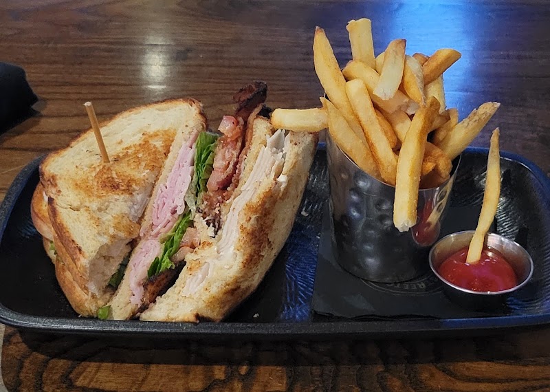 Streetcar Grille & Tavern