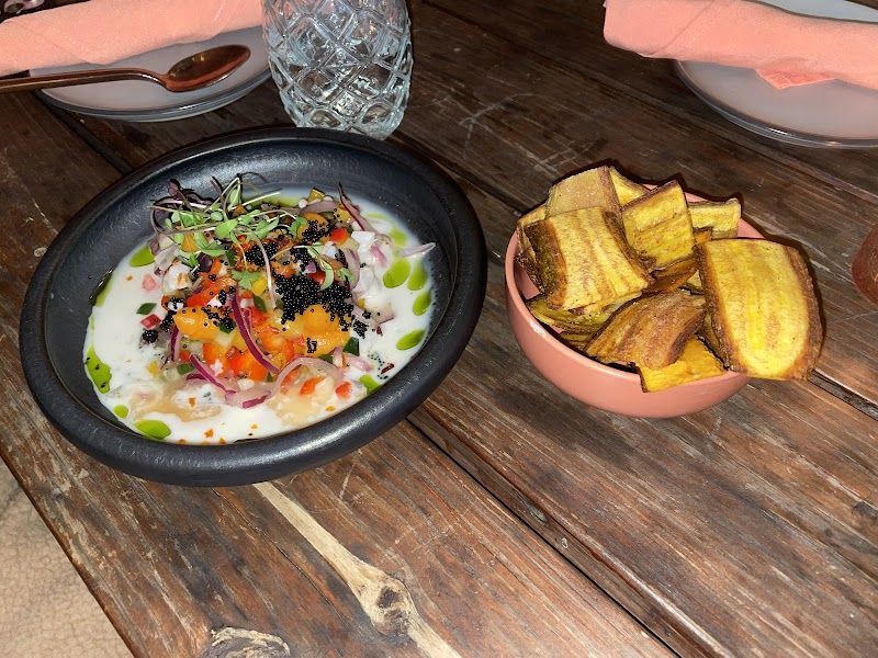 Aaktun Coffee, Restaurant and Bar