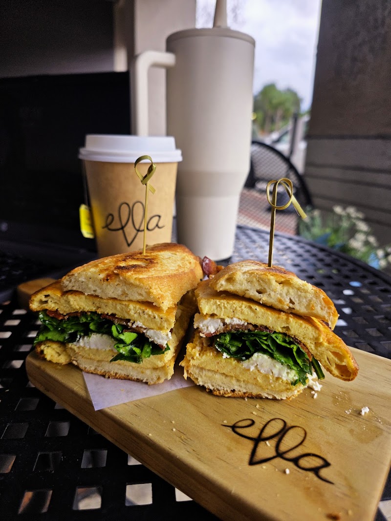 Ella Cafe