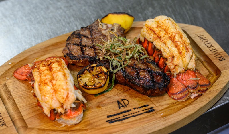 Alexander Pierce Restaurant