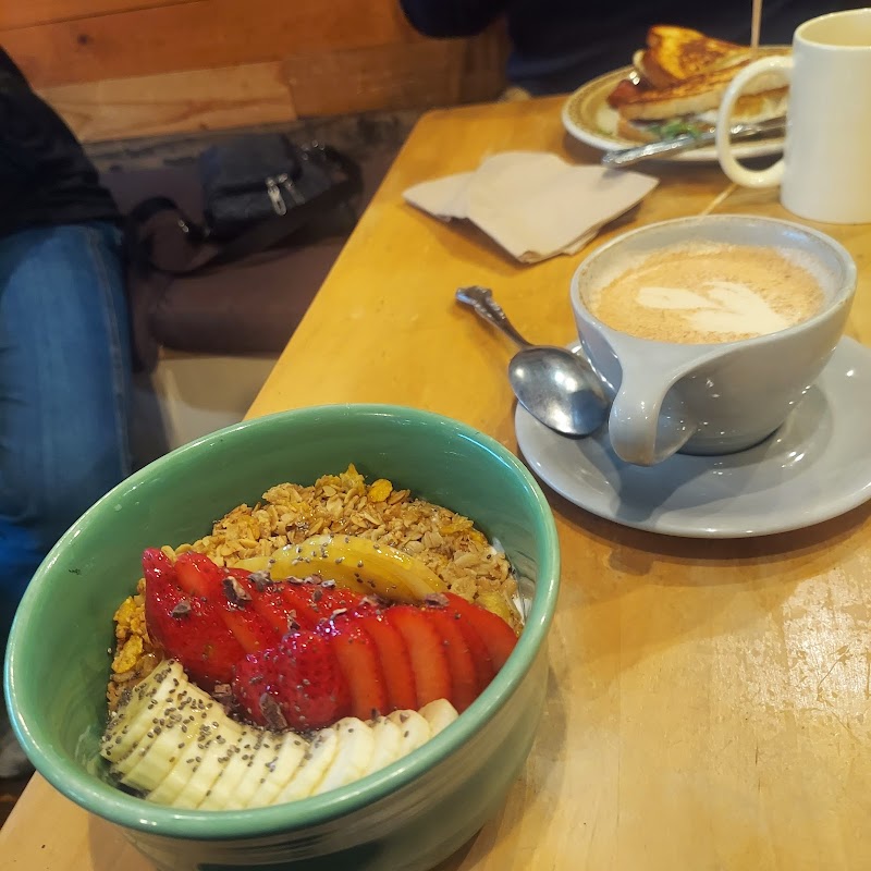 Sally Loo's Wholesome Cafe