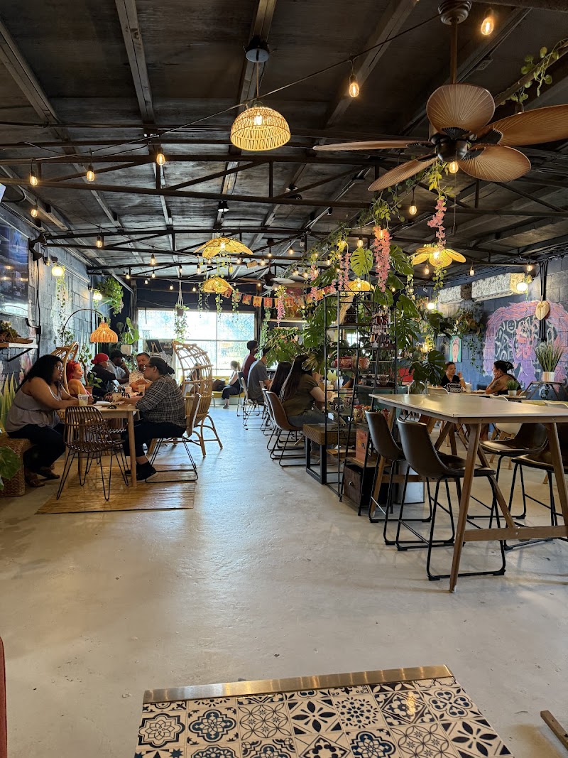 Cafe Frida- Coffee & Pastries