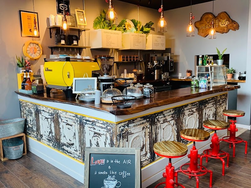 Cafe Peanut