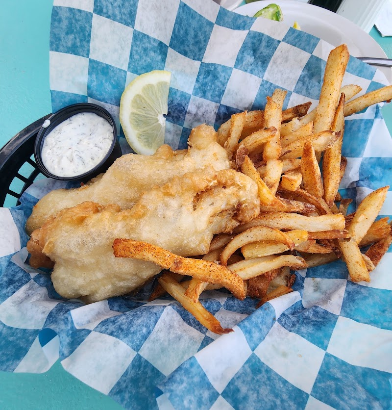 Schooner’s Waterfront Grille