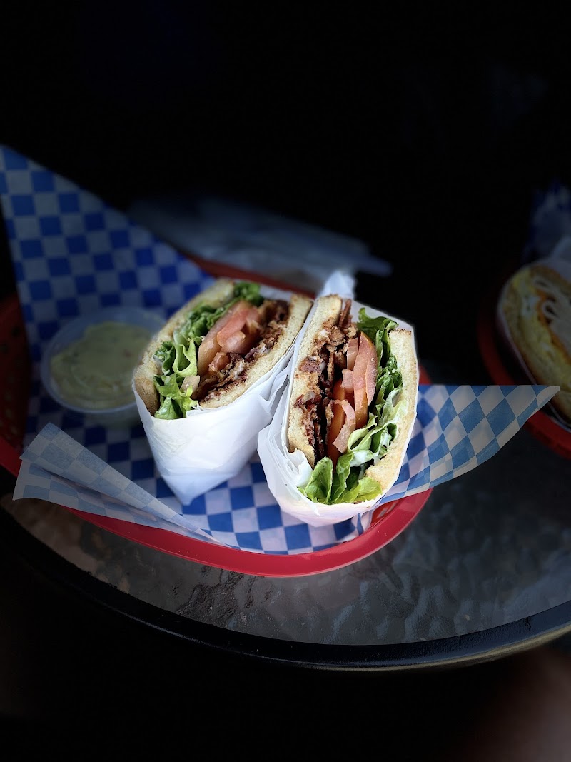 Isabel's Vintage Cafe