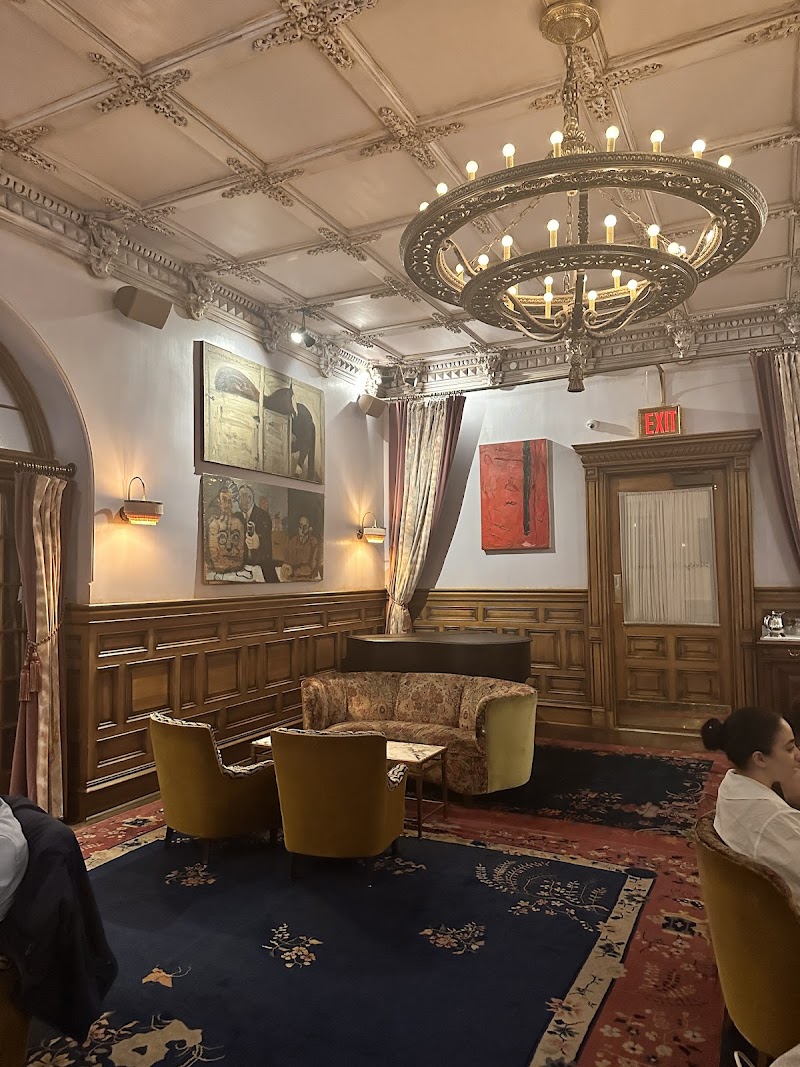 Lobby Bar at The Hotel Chelsea