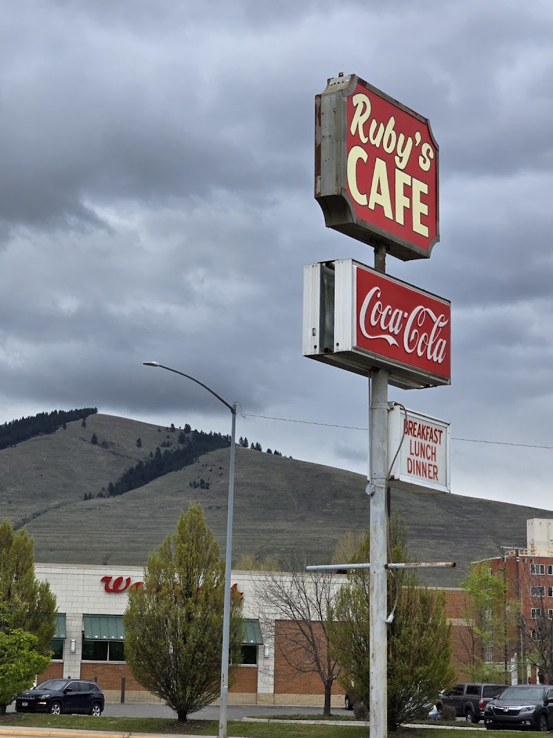 Ruby's Cafe