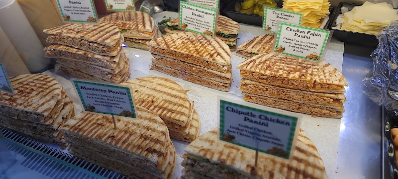 Cuse Gourmet Deli and Cafe