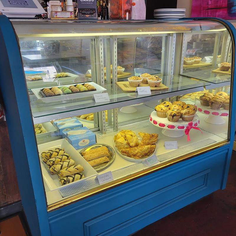 Starving Artist Cafe