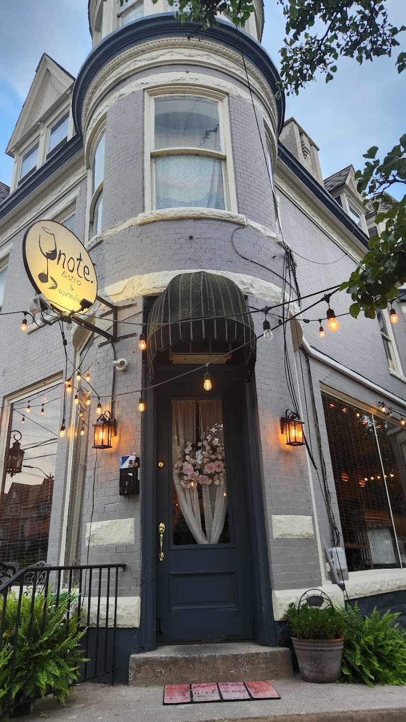 note. bistro & winebar