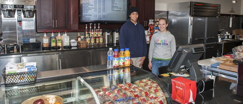 The Grill at Huskie Den