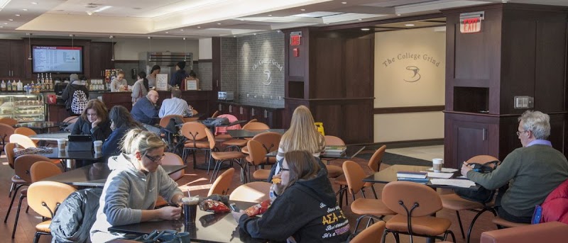 The Grill at Huskie Den