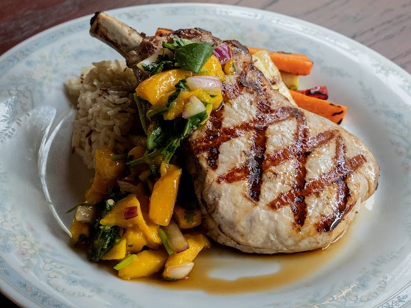 Jazzy Ladies Cafe & Club