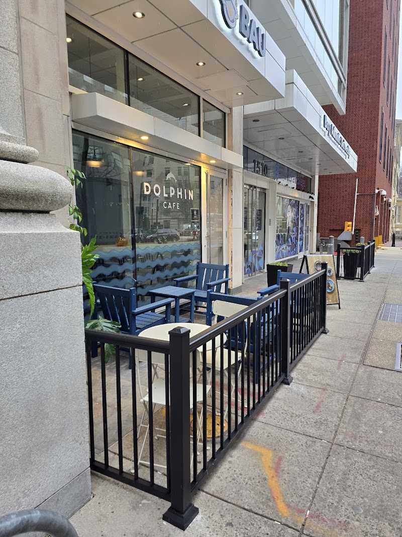 Dolphin Cafe