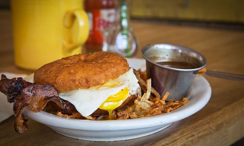 The Junction Kitchen & Provisions