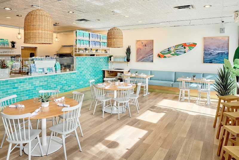 Bluestone Lane Manhattan Beach Café