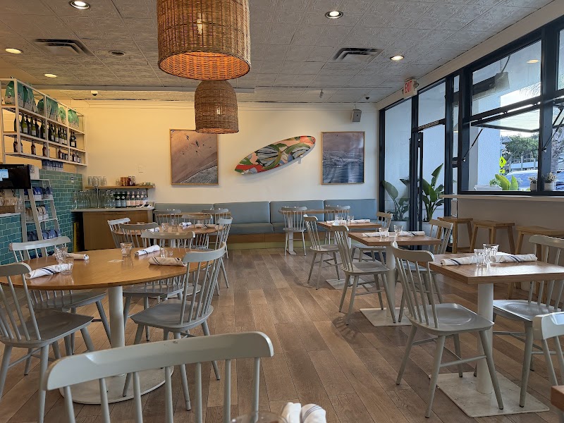 Bluestone Lane Manhattan Beach Café