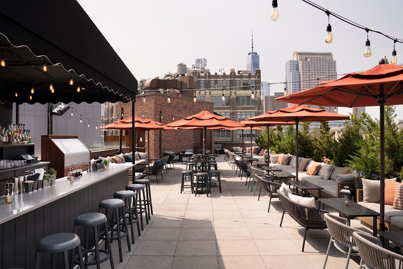 ART SoHo - Soho Rooftop Bars, NYC (Arlo Soho)