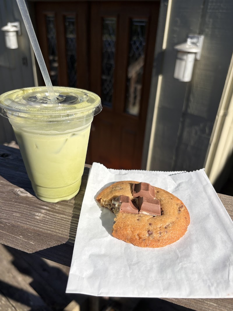 Emilie and the Frenchies