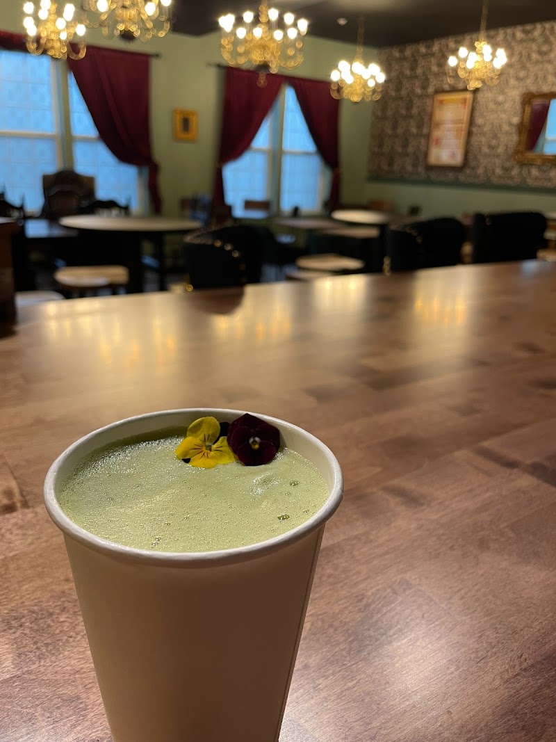 Grandpa Bar - Coffee & Cocktails