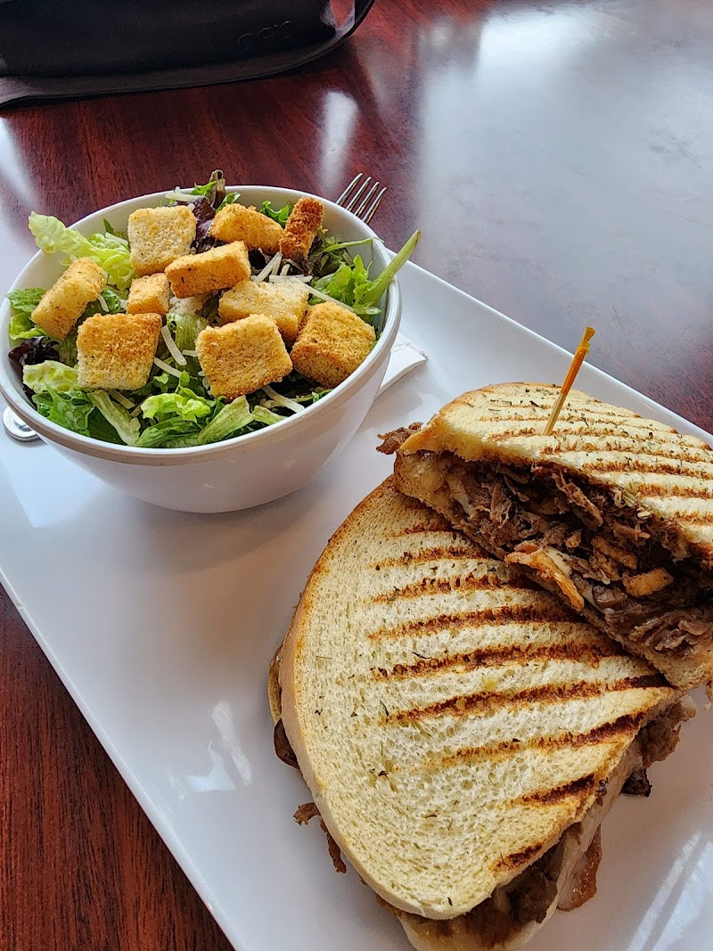 Becca's Cafe, Bistro & Catering