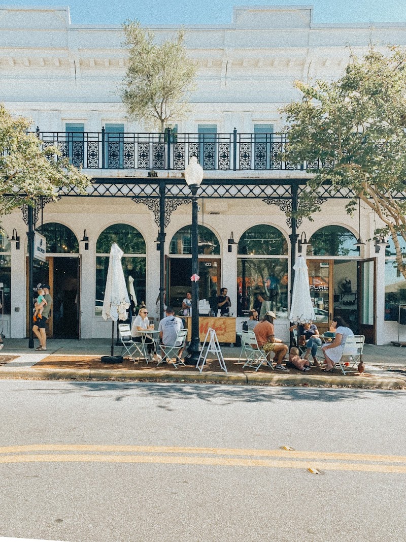 Maker's Cafe & Espresso Bar