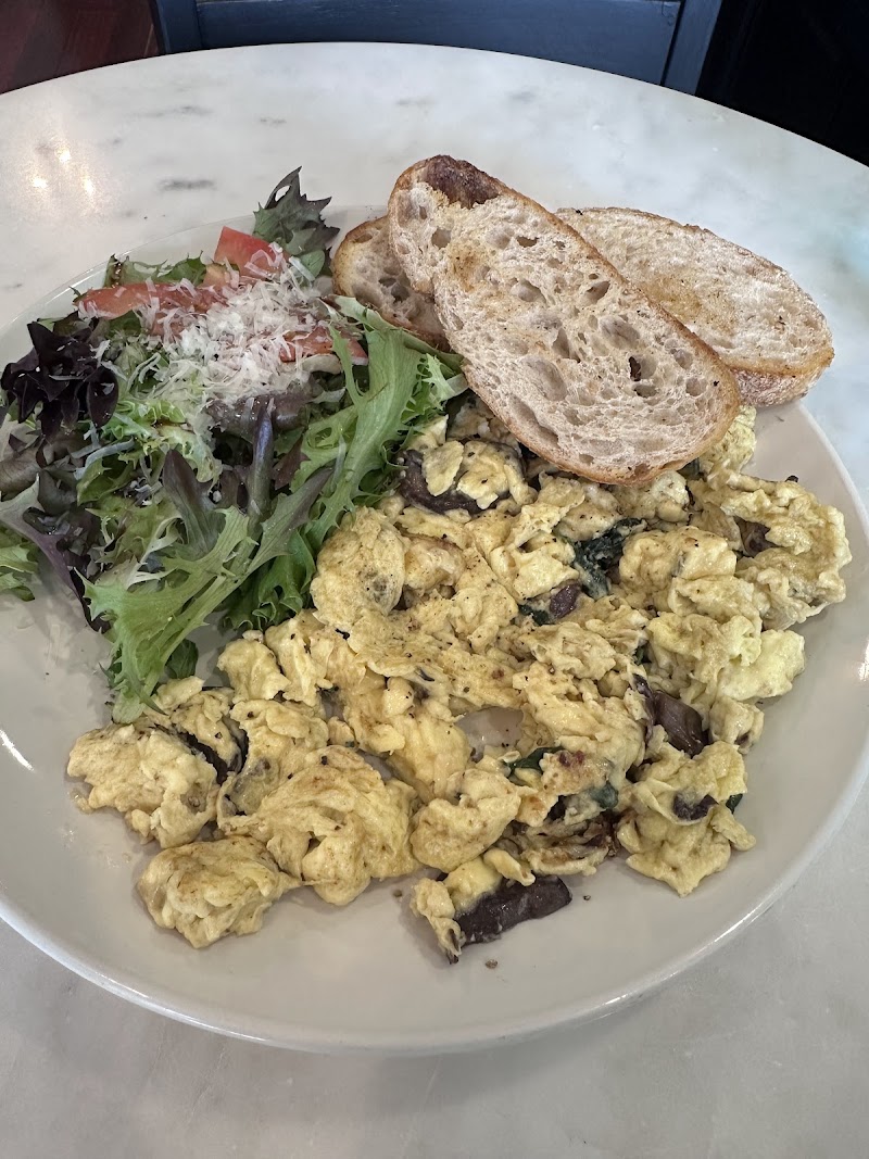 Blue Kale Cafe & Lounge