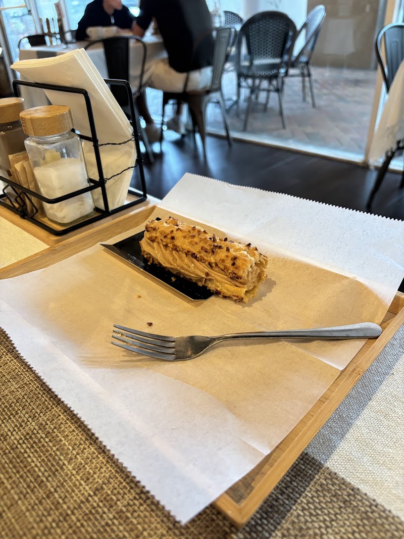 St Tropez Bistro & French Bakery