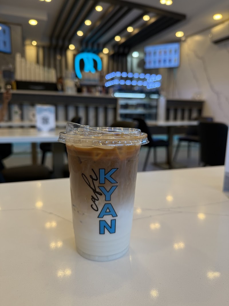 KYAN Cafe