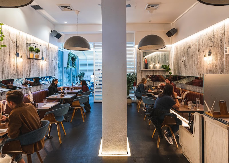 Hole In The Wall - Flatiron