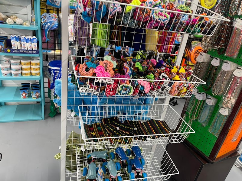 Surfing Goat Beach Store,Henna Tattoo and Cafe