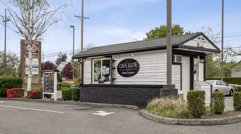 Cafe Elite - 74th St