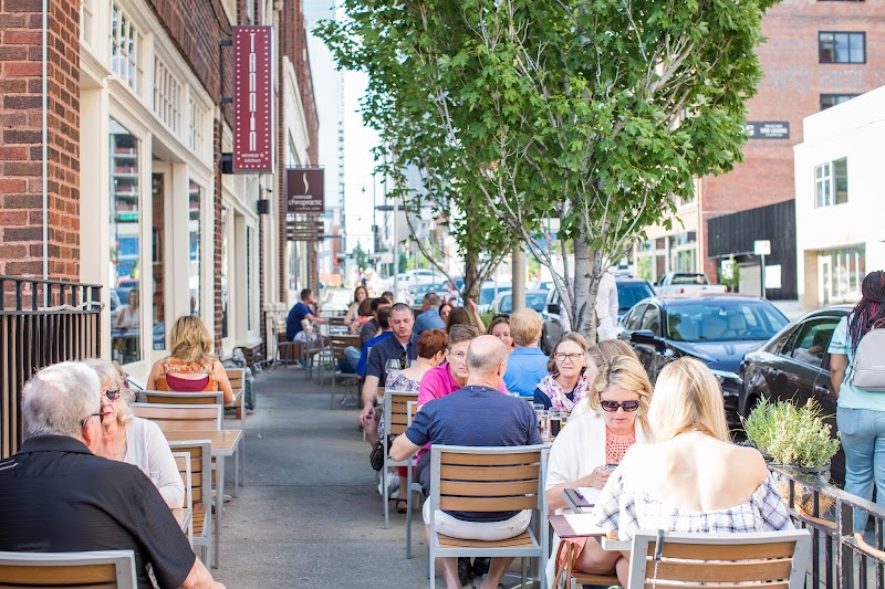 Tannin Wine Bar & Kitchen