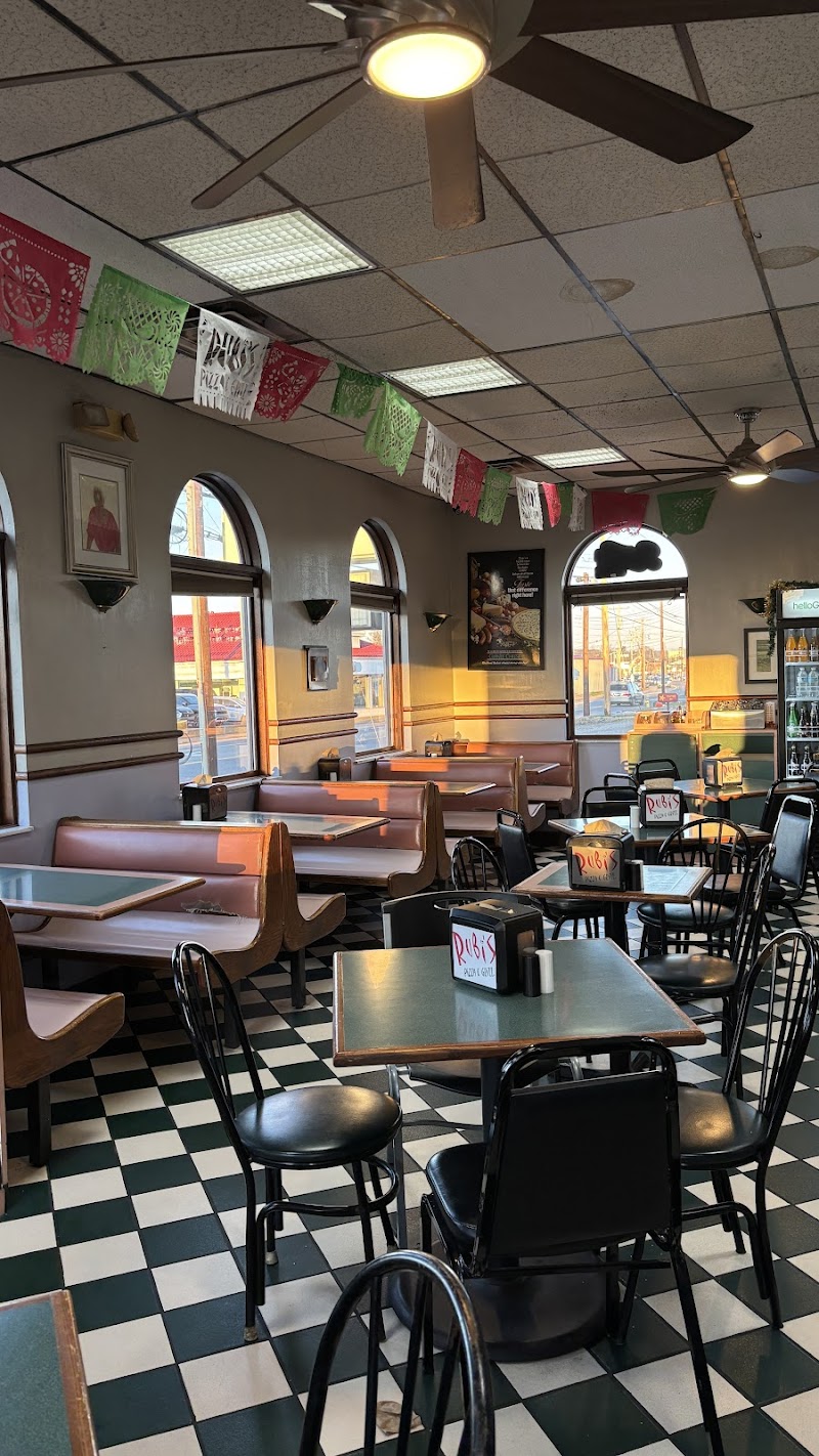 Rubi's Pizza & Grill