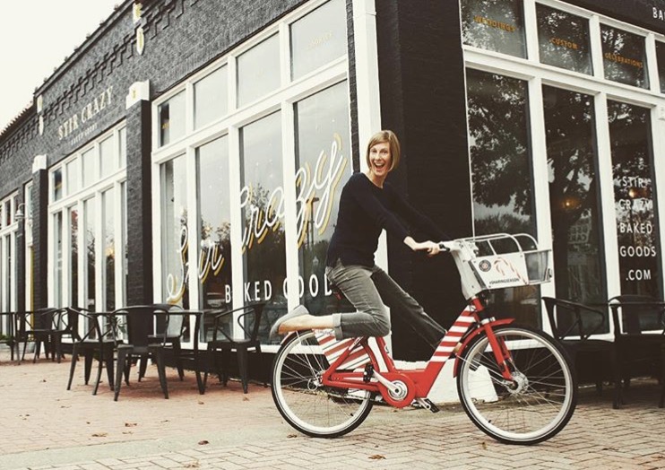 Leaves Bakery & Books