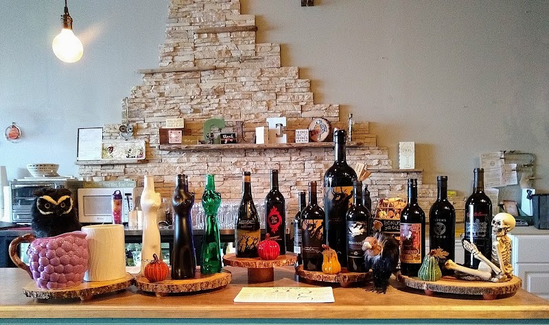 Little Birdie Wine Nest