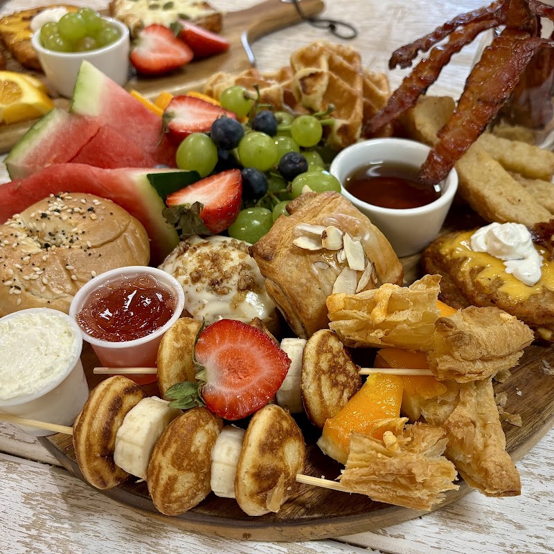 Little Birdie Wine Nest