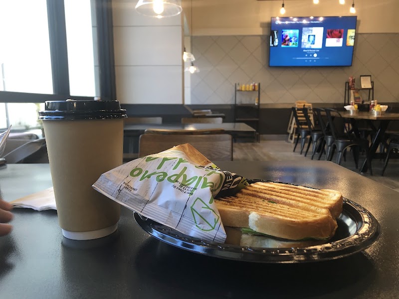 The Hub Cafe & Coffee Bar