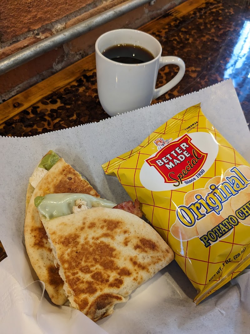 Ollie's Coffee & Café