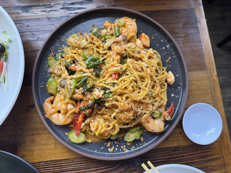 TEAK Restaurant & Bar