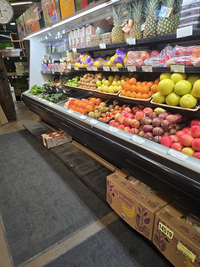 New Pioneer Food Co-op