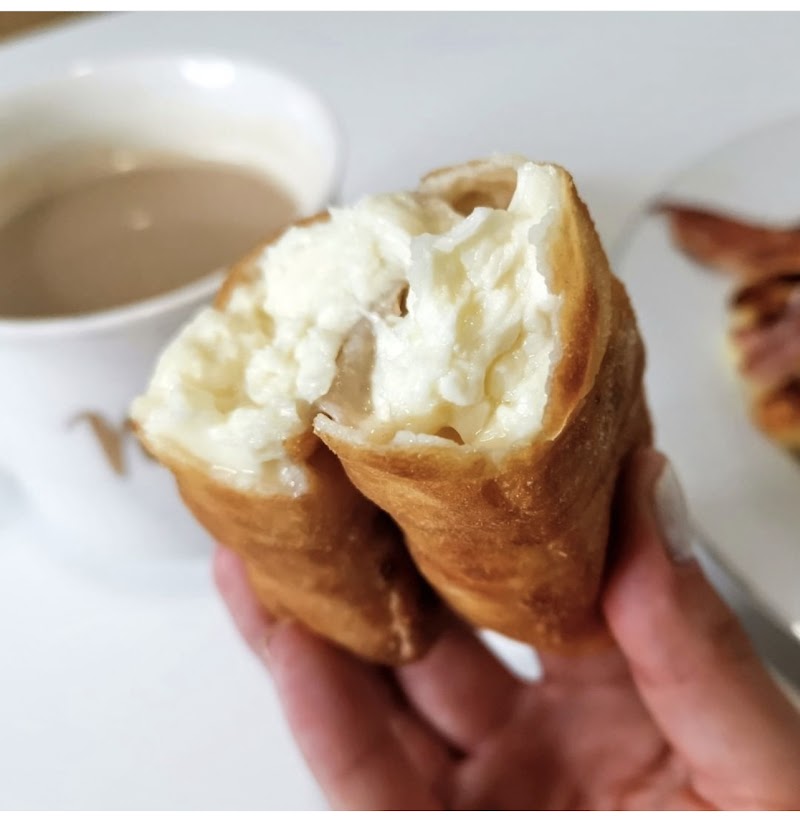 El Bunker Cafecitos & Juguitos