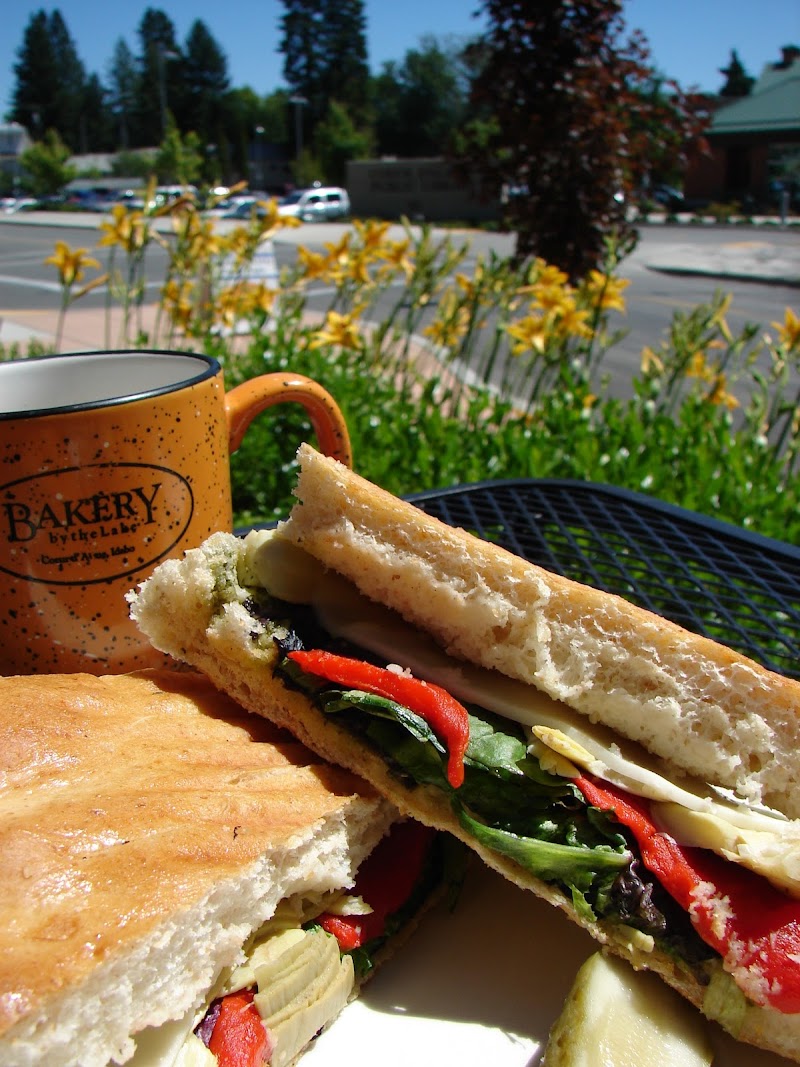 Bakery By The Lake At Parkside