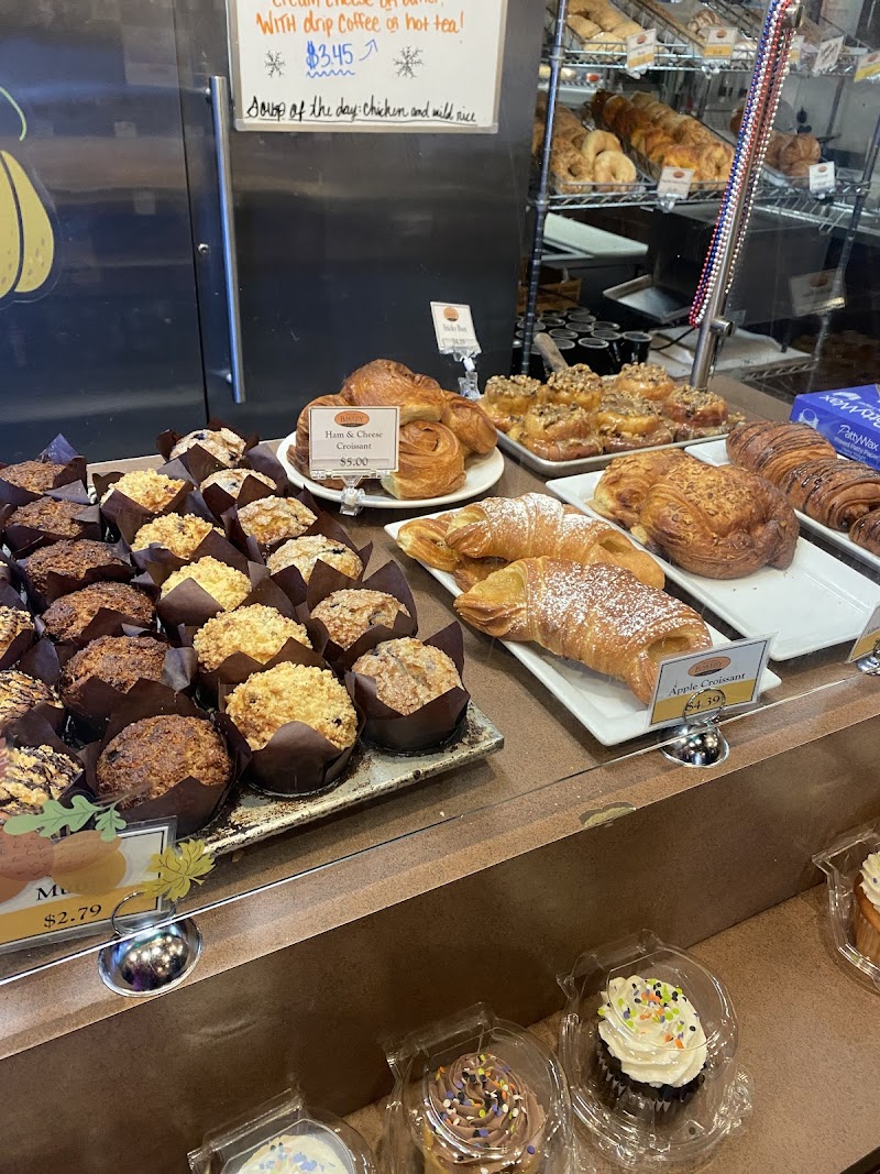 Bakery By The Lake At Parkside