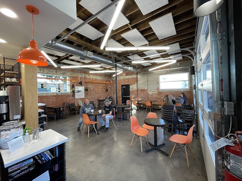 Maple Moose at Rail//Line