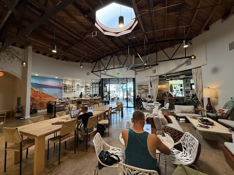 Bivouac Adventure Lodge Coffee Shop